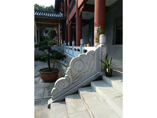 石栏杆