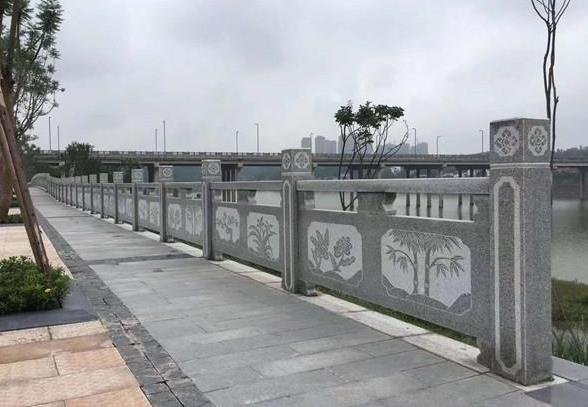 随处可见的石栏杆魅力之所在
